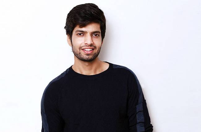 Hitesh Bharadwaj: The Multifaceted Talent Shining in the Entertainment Industry-thumnail
