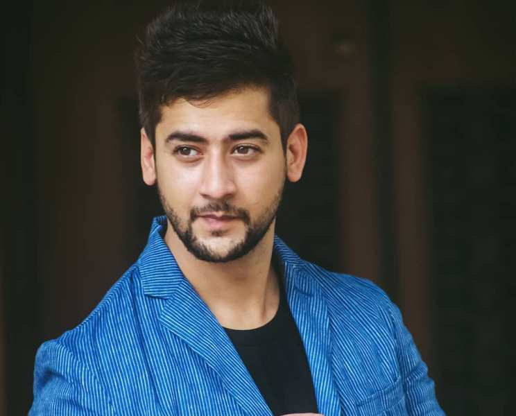 Paras Arora: Weaving Cinematic Magic with Versatility and Dedication-thumnail